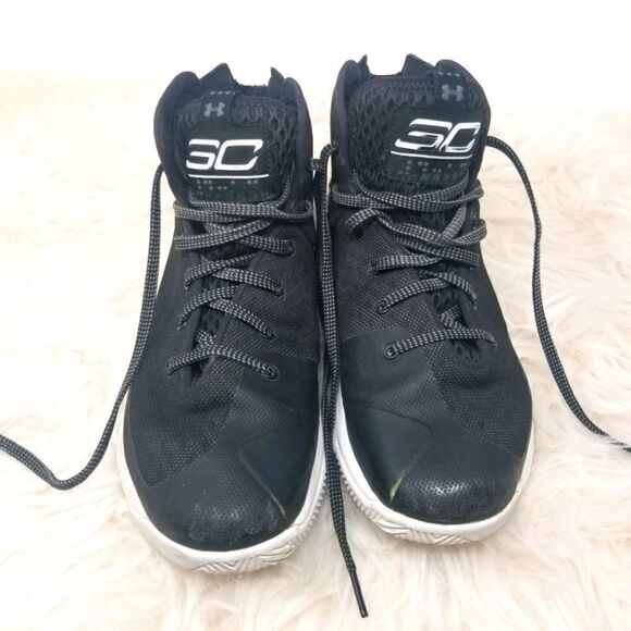Black Under Armour Sneakers. Size 7.5 - Picture 1 of 7